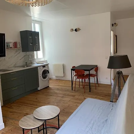 Appartement T2 Proche Centre-ville, 2eme étage, Balcon *